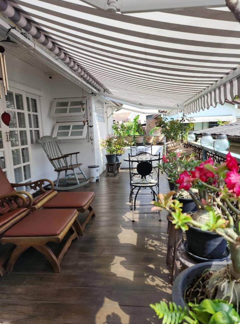 Chiangmai Singharat Road Villa เชียงใหม่ ภายนอก รูปภาพ