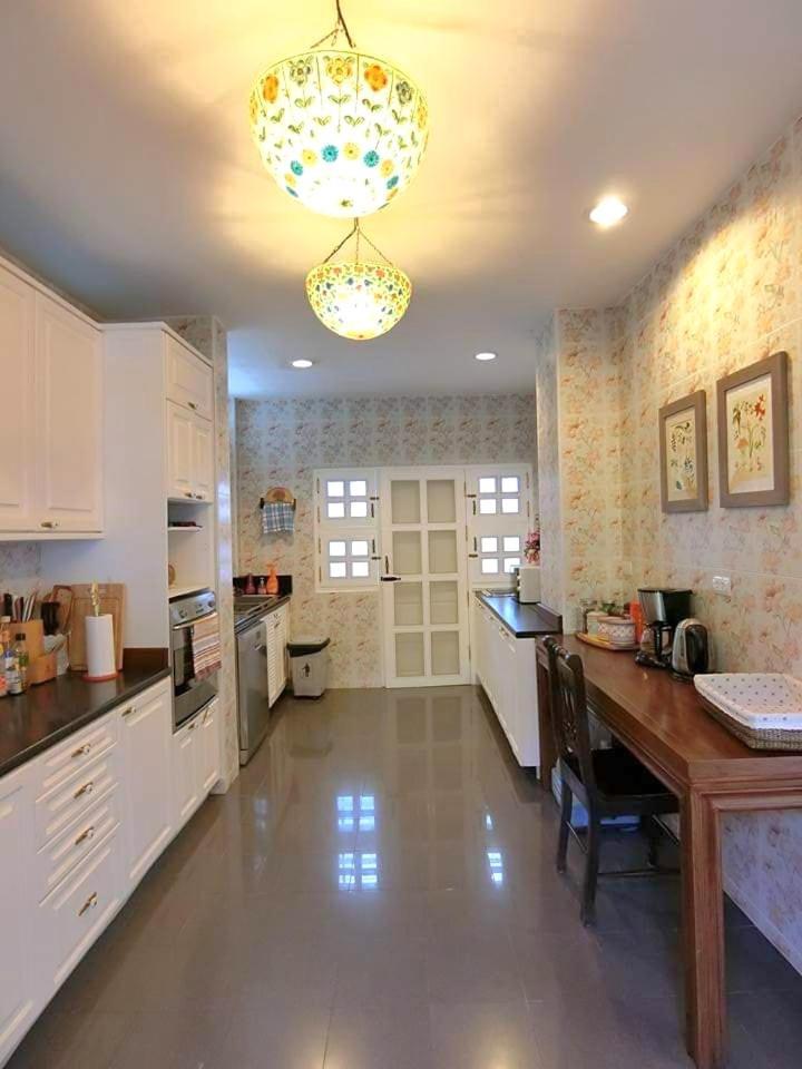 Chiangmai Singharat Road Villa เชียงใหม่ ภายนอก รูปภาพ